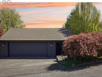 4260 SW McDonnell Ter, Portland, OR, 97239