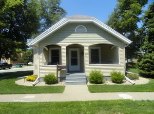 200 N D St, Monmouth, IL 61462