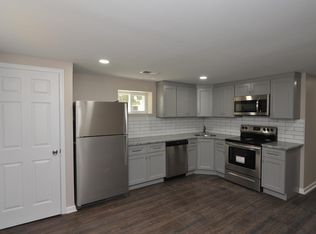 712 Valley Rd, Elkins Park, PA 19027