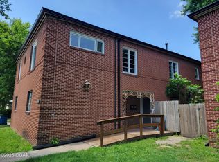 809 W 4th St #B, Joplin, MO 64801