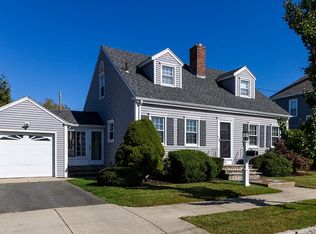 191 Matthew St, New Bedford, MA 02740