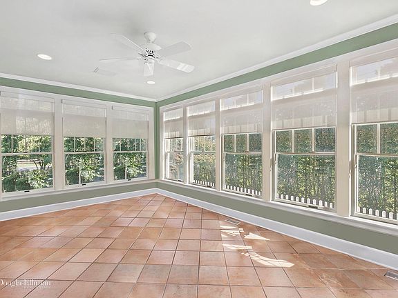 5th image of 132 Miankoma Ln