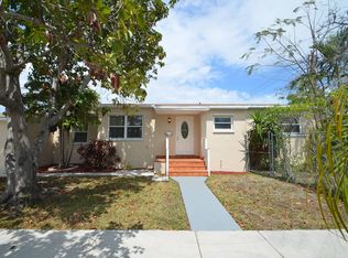 2201 SW 25th St, Miami, FL 33133