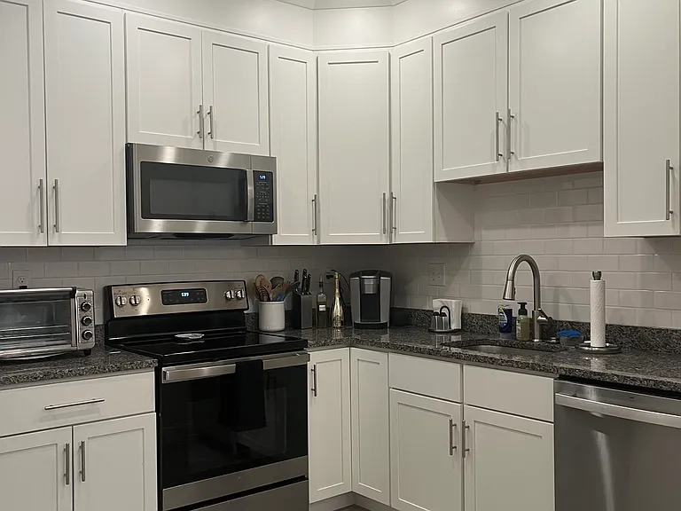 248 Marlborough St #2 — Photo 18