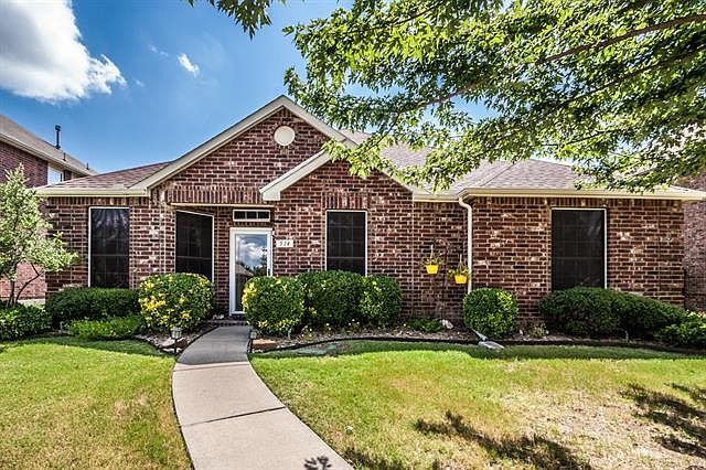 1st image of 514 Binkley Ct