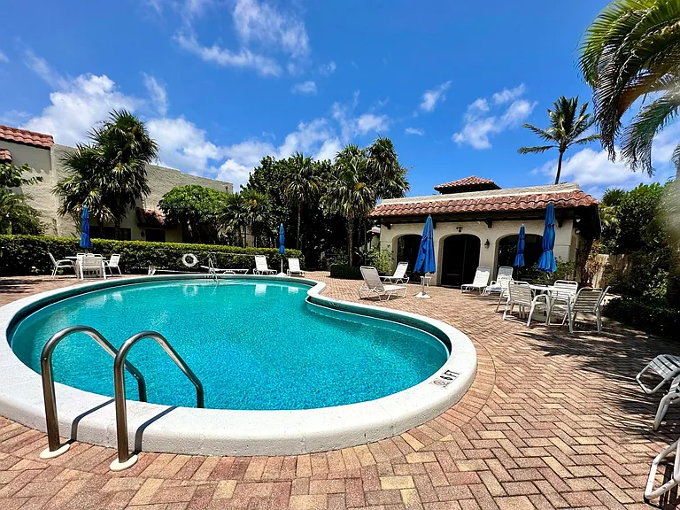 200 S Ocean Blvd #B-124 — Photo 8