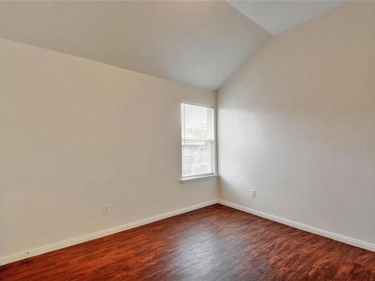 2624 Century Park Blvd — Photo 13