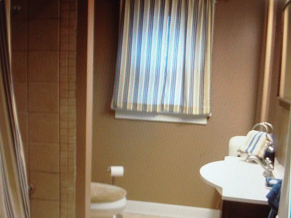 1st floor bathroom 