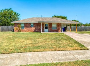 1813 Candlewood Dr, Norman, OK 73071