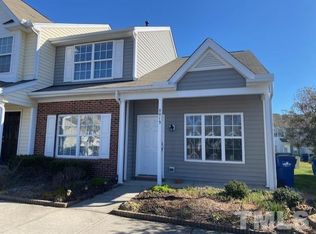 8013 River Gold Ln, Raleigh, NC 27616