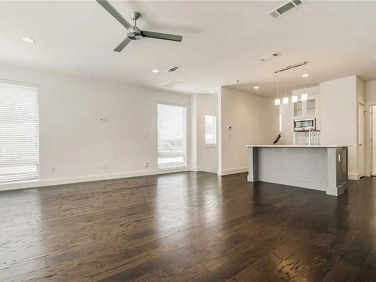 6270 Oram St #106 — Photo 11