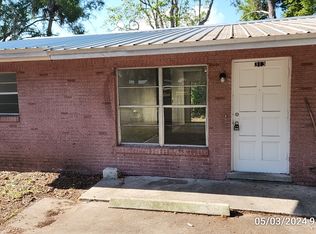 313 Oleander Dr, Palatka, FL 32177