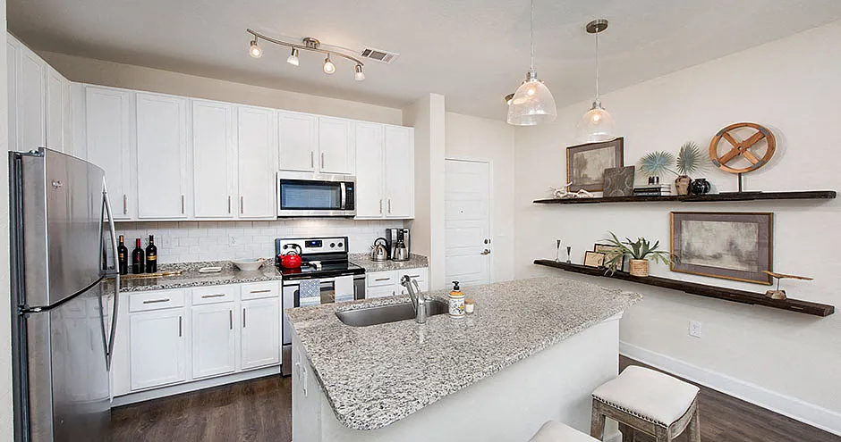 Southtowne Apartments — Photo 2