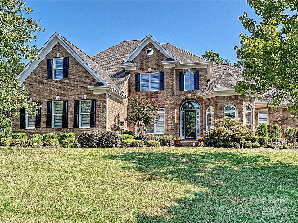 1st image of 7512 Meadowgate Ln