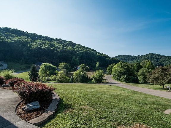 4th image of 248 Eagle Creek Dr