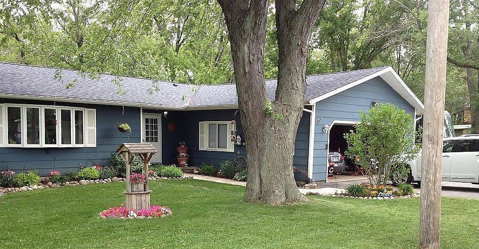 1st image of 26100 W Parkview Dr