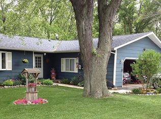 26100 W Parkview Dr, Antioch, IL