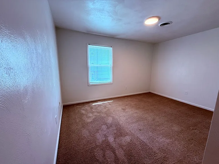 1407 Toms Creek Rd #17 — Photo 22