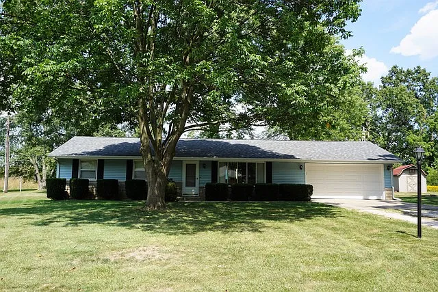 710 W Woodland Dr photo 1