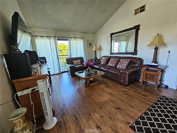 2nd image of 20545 S Vermont Ave Unit 2