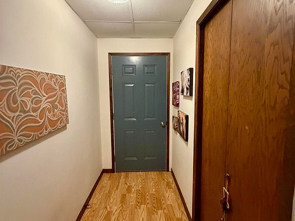 2nd image of 801 Mechanic St