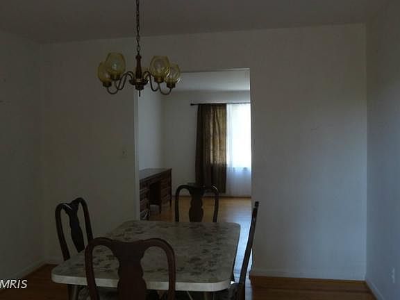 3rd image of 7016 Silver Maple Ct