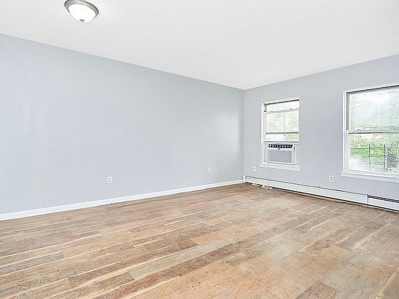 2nd image of 667 E 165th St #2