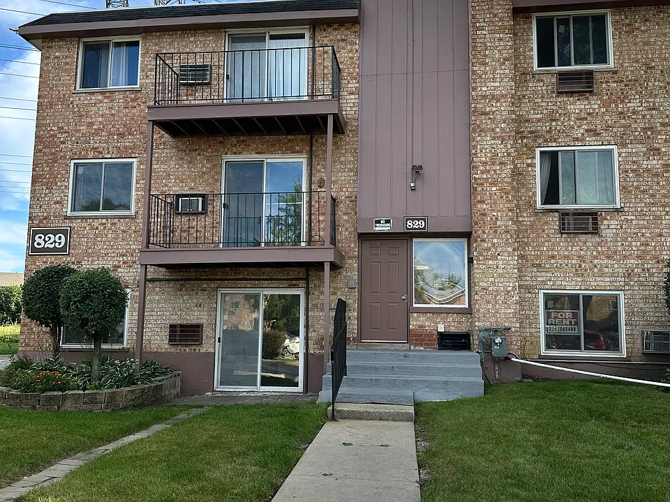 829 W College Blvd #101