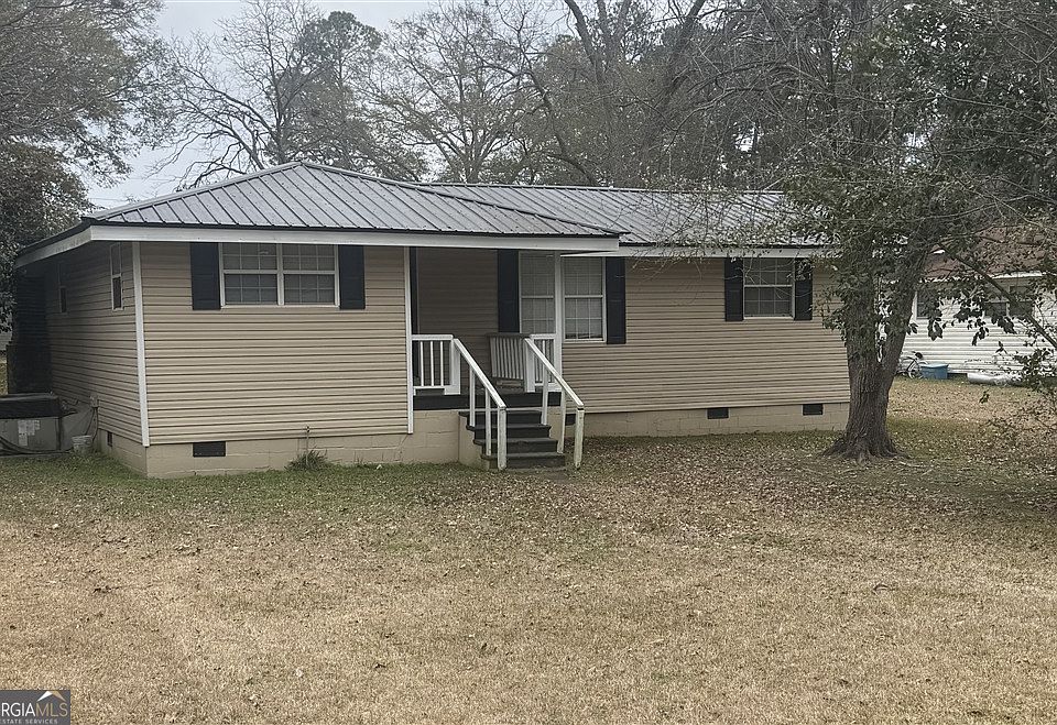 1st image of 1102 N Washington St