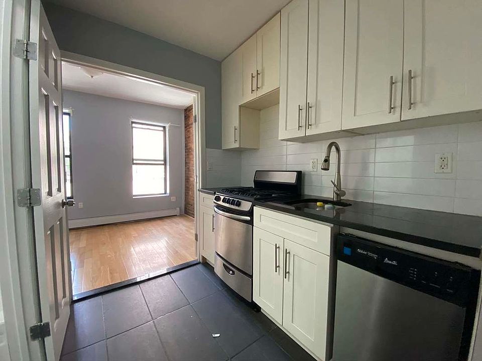 1st image of 109 Madison St #7B