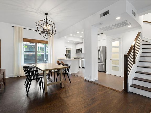 5th image of 4931 Laclede Ave #9