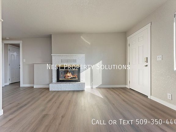 3rd image of 4460 Circle Pl NE #2