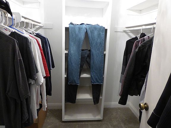 Walk-in closet