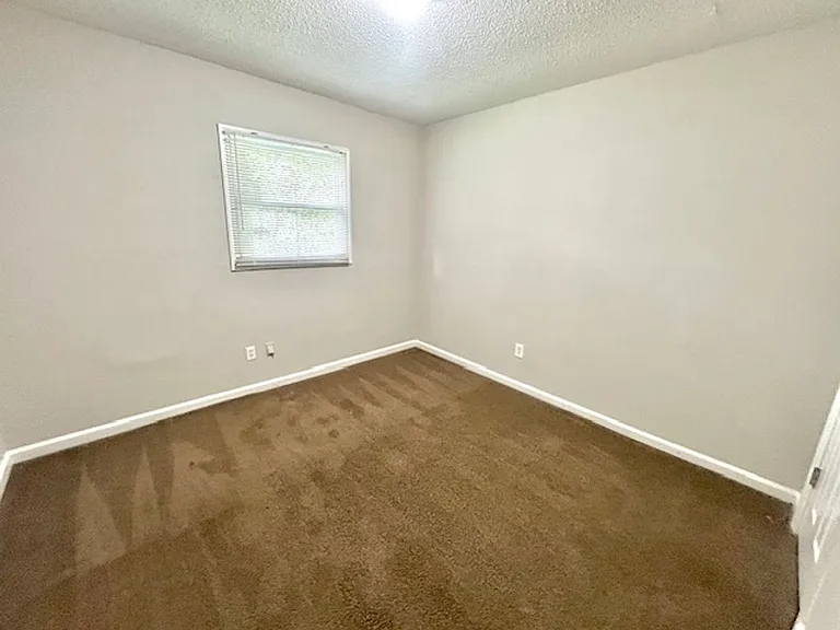 2253 Flippin Cir NW — Photo 12