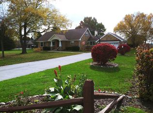 437 E Sub Station Rd, Temperance, MI 48182