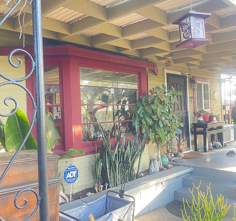 1st image of 9126 Valencia St