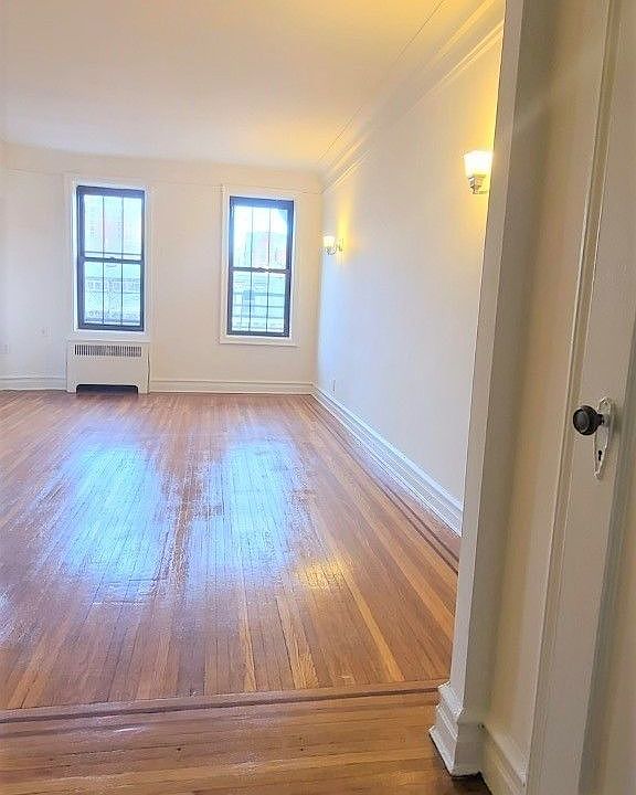 1st image of 200 Clinton St APT 6N