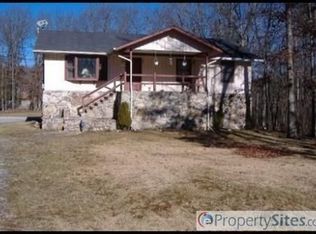 75 Bobwhite Dr, Crossville, TN 38555