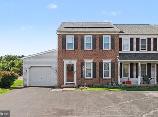 3033 Bornt Dr, Dover, PA 17315