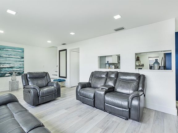 5th image of 1880 SW 81st Way #4-23