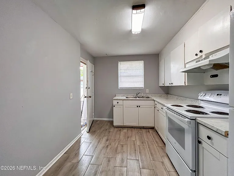 1134 Woodruff Ave #3 — Photo 7