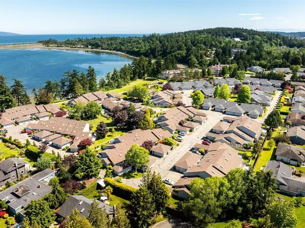 2600 Ferguson Rd #15, Central Saanich, BC V8M 2C1