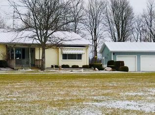 2883 S M 52, Owosso, MI 48867