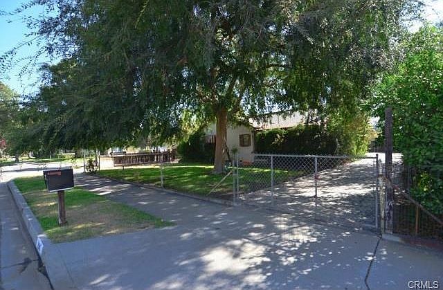 2nd image of 1510 S 4th Ave