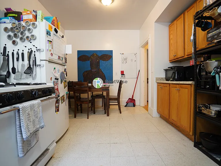 10 Foster St #1 — Photo 15