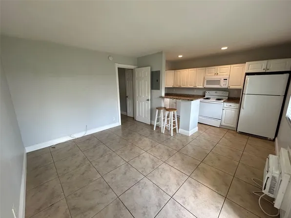 921 NE 17th Ave, Fort Lauderdale, FL