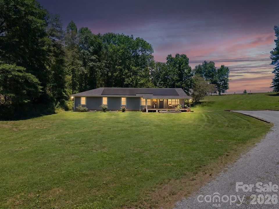 1st image of 527 Floyd Blackwell Rd