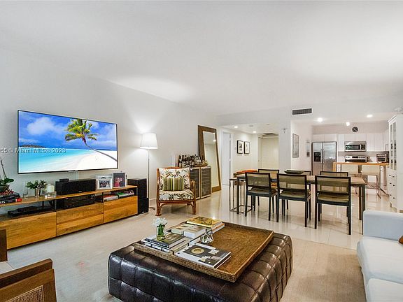 2nd image of 181 Crandon Blvd APT 109