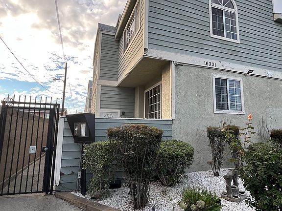 2nd image of 16331 Cornuta Ave