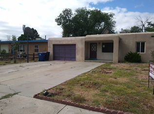 1343 Dartmouth Dr NE, Albuquerque, NM 87106